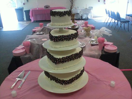 4 tier wedding cake